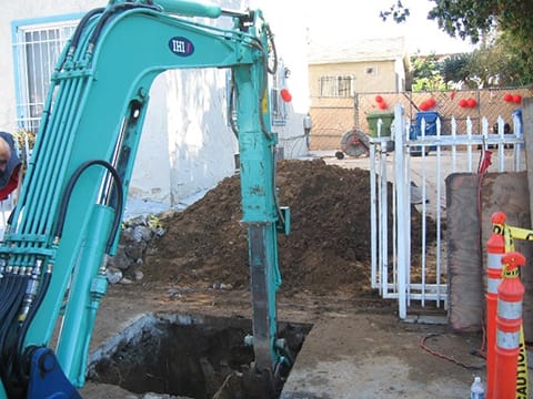Los Angeles pipe-bursting pipe replacement.