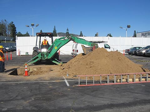 Los Angeles pipelining sewer line repair.